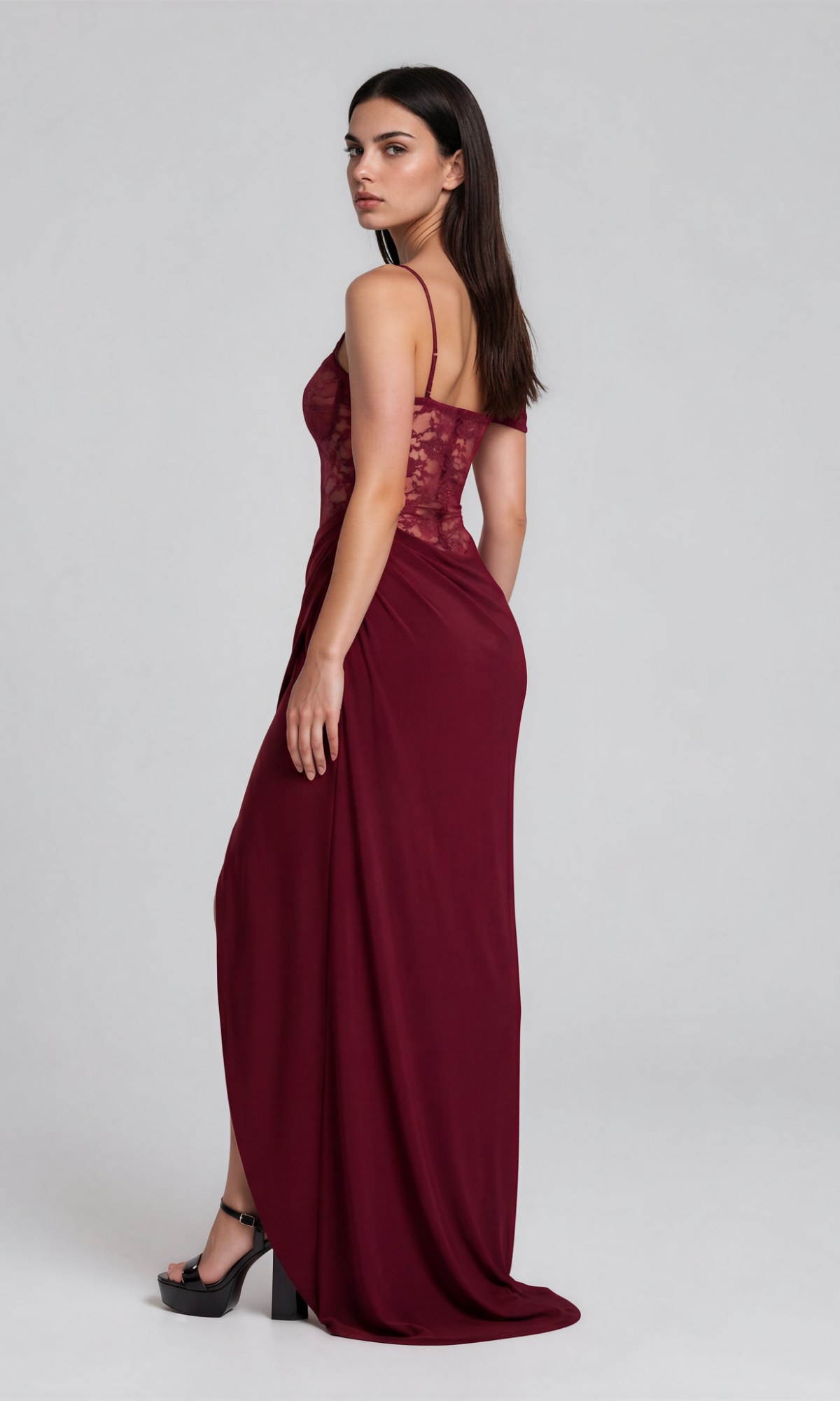 Vestido Majesté Satin Lace