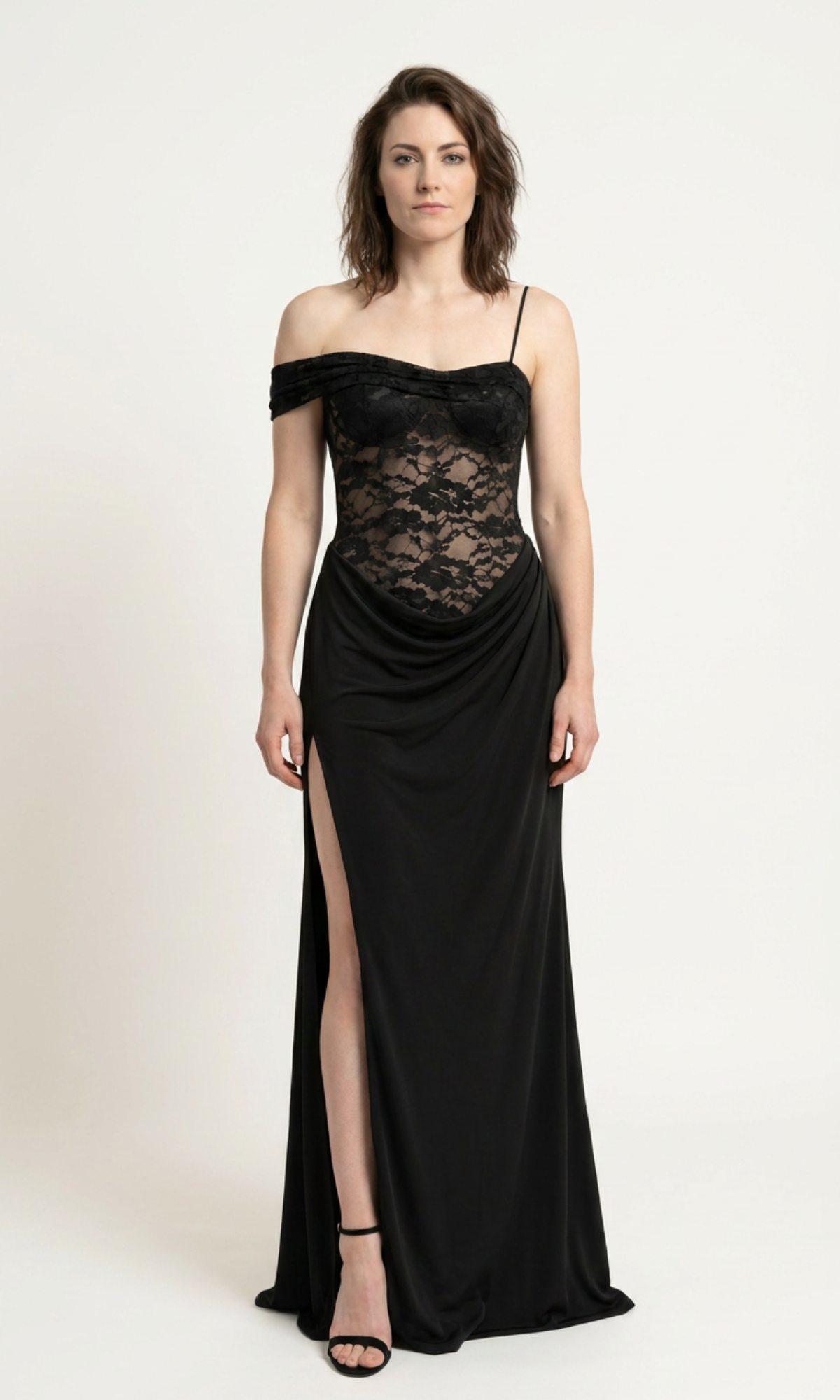 Vestido Majesté Satin Lace