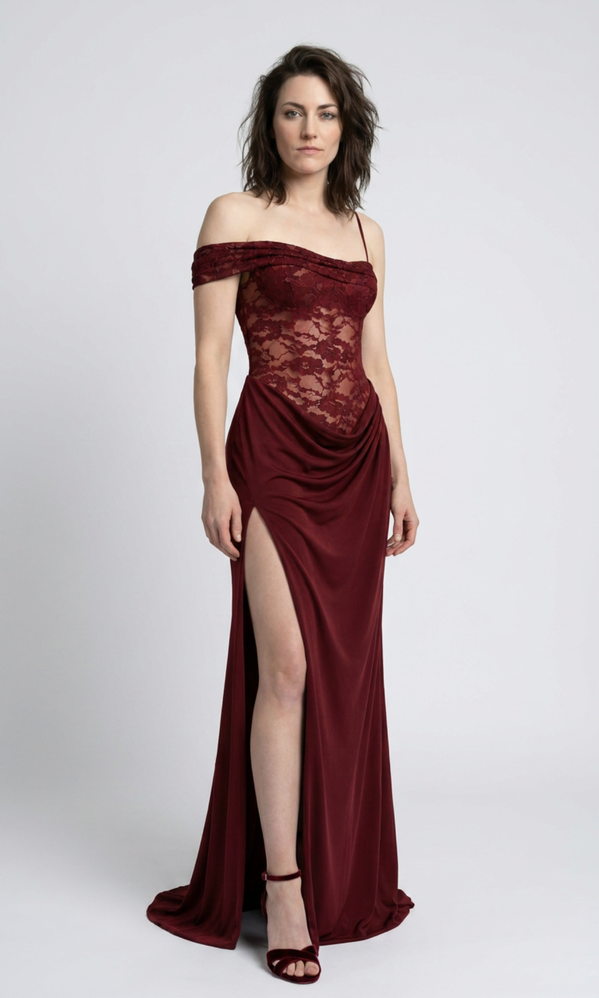 Vestido Majesté Satin Lace