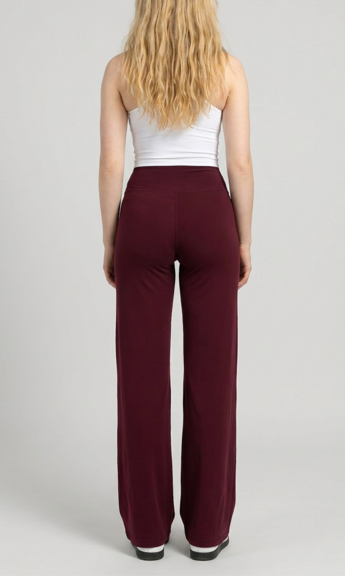 Pantalón Flare Moldeador de Licra – Cintura Alta