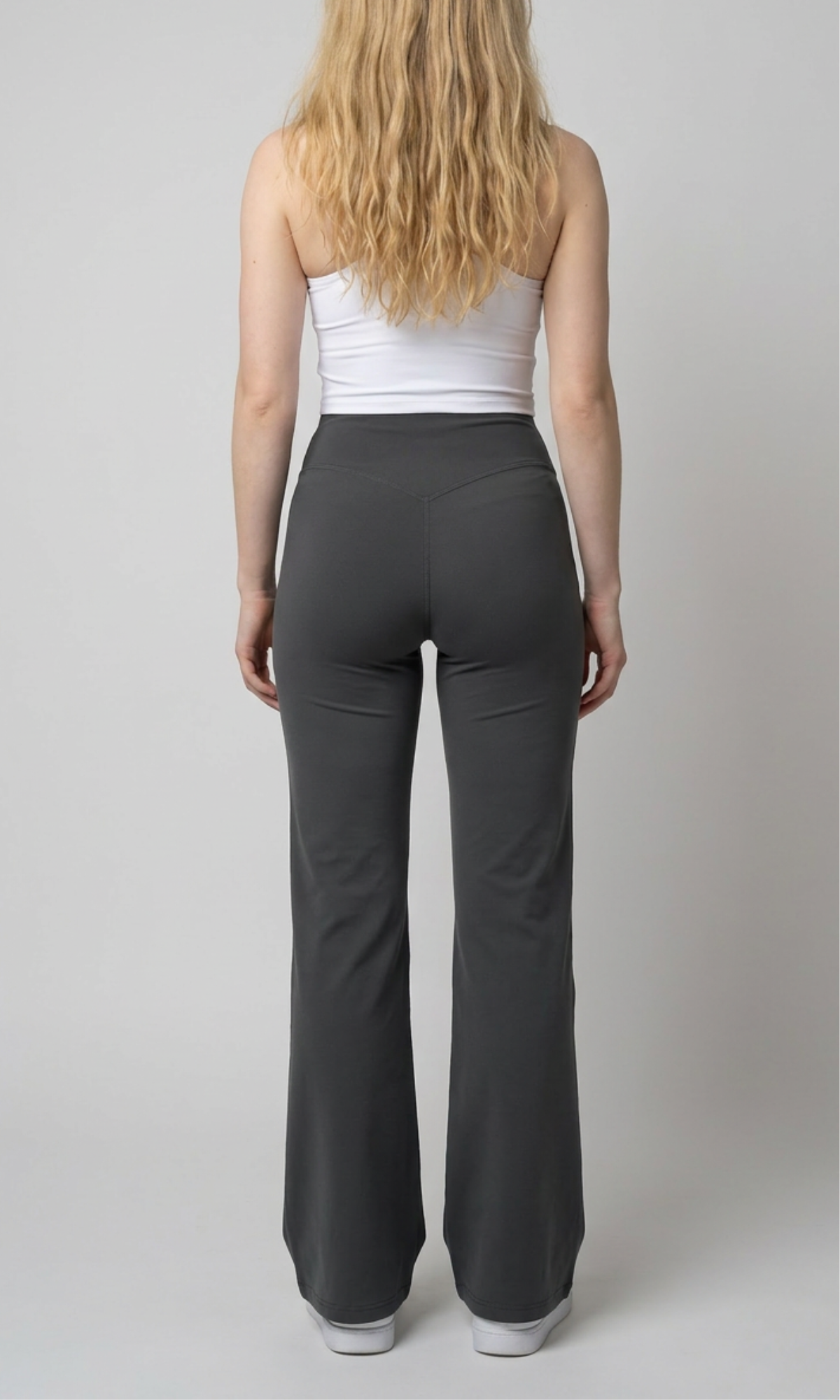 Pantalón Flare Moldeador de Licra – Cintura Alta